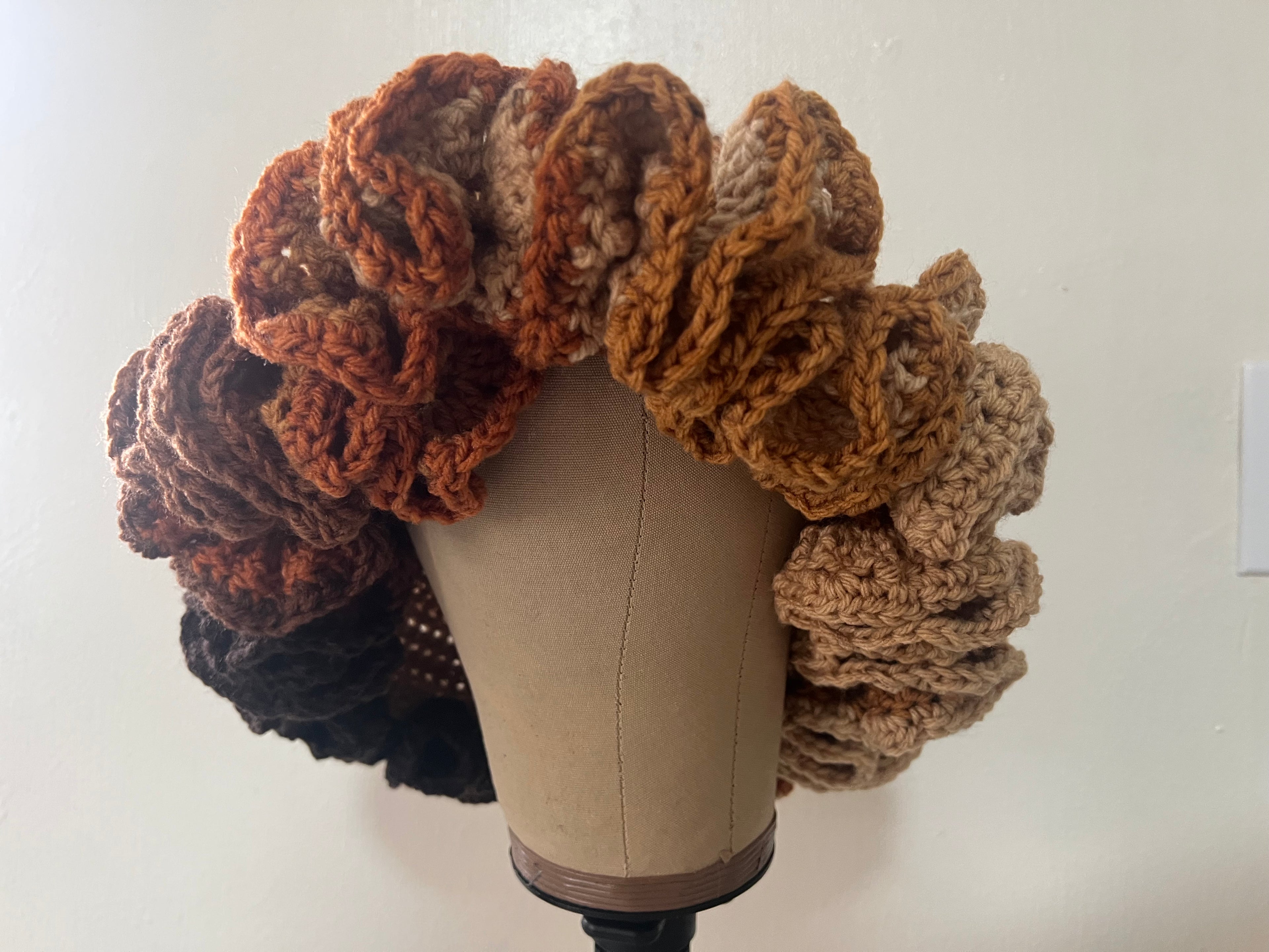 Crochet Ruffle hat